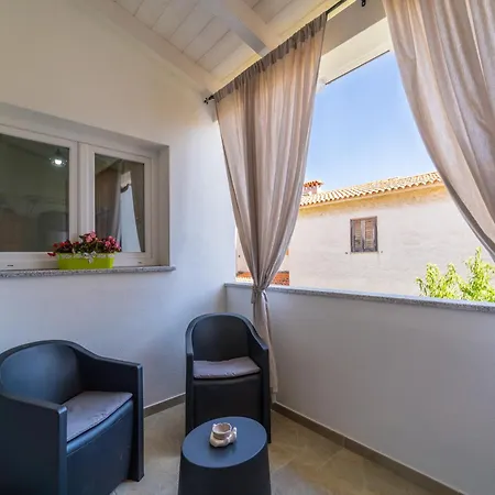 Linfa - Centro Apartman Olbia