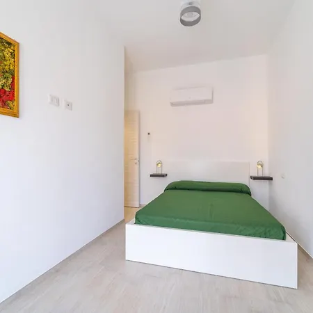 Linfa - Centro أولبيا